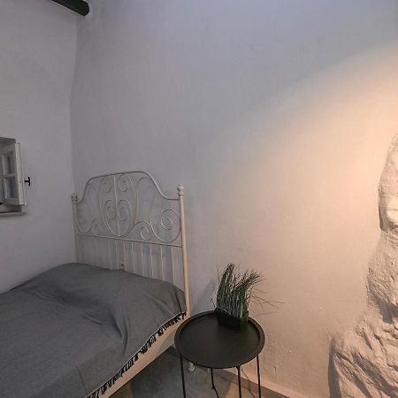 Josephine'S Kardiani Houseヴィラ エクステリア 写真