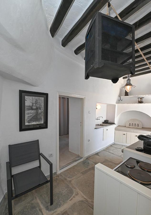 Josephine'S Kardiani Houseヴィラ エクステリア 写真